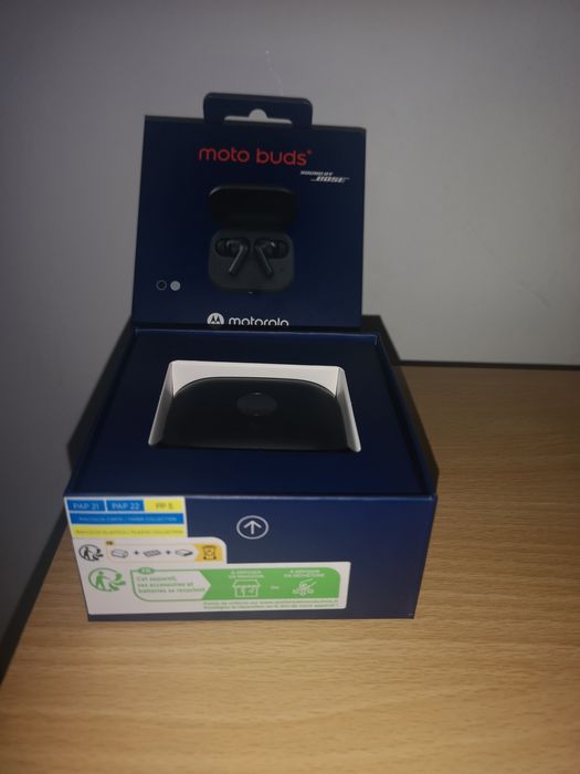 Căști Moto Buds+