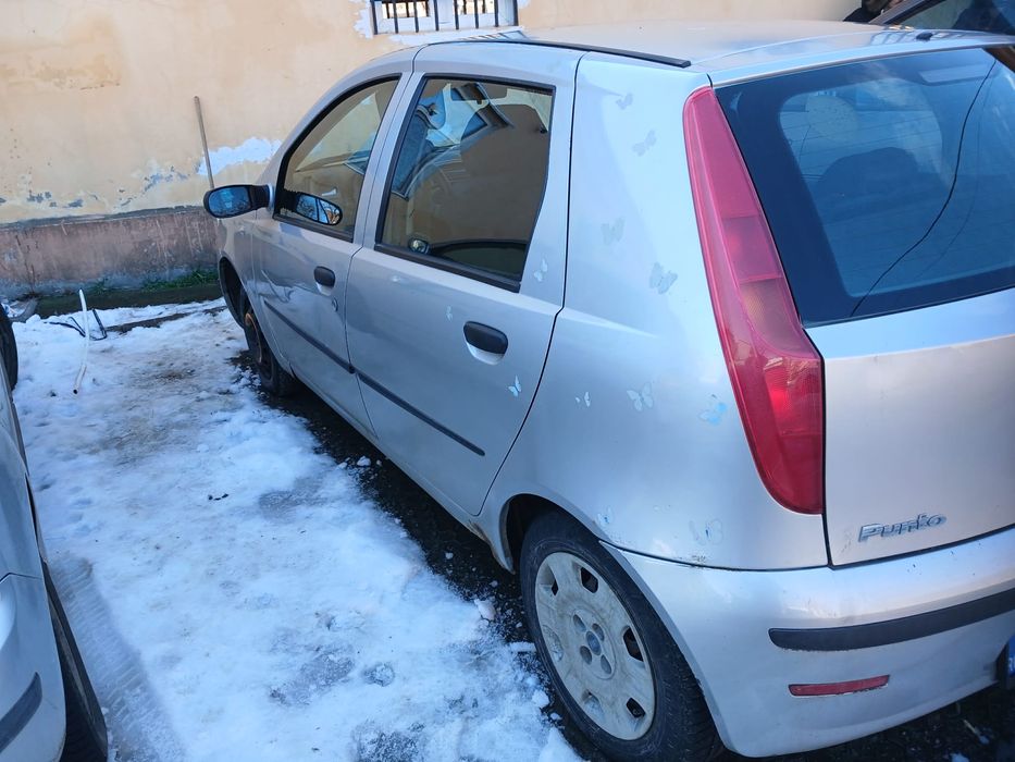 Vand fiat punto