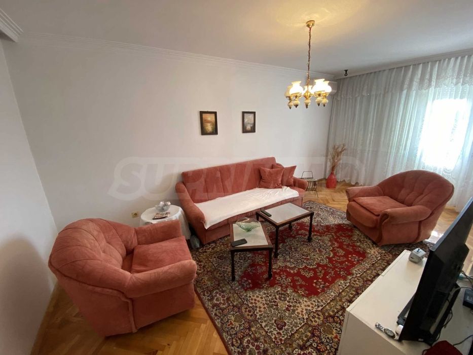 Продава се холова гарнитура
