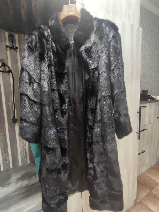 Шуба норковая б/у. СРОЧНО!