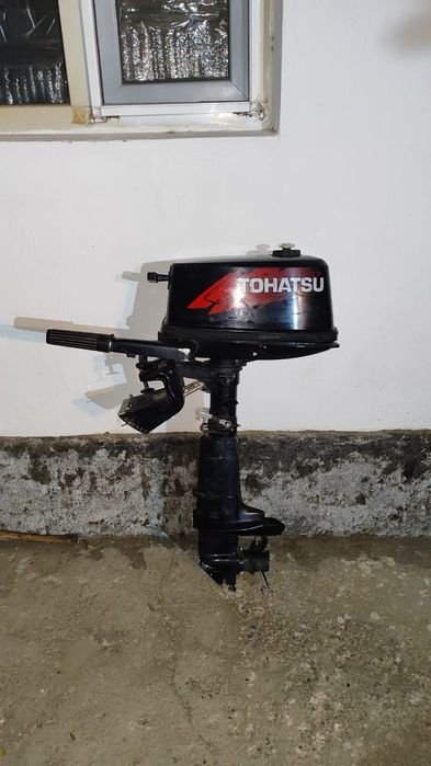 Продам двигатель на лодку