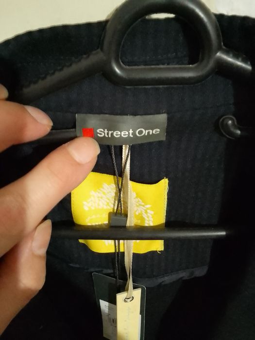 Сако на Street One