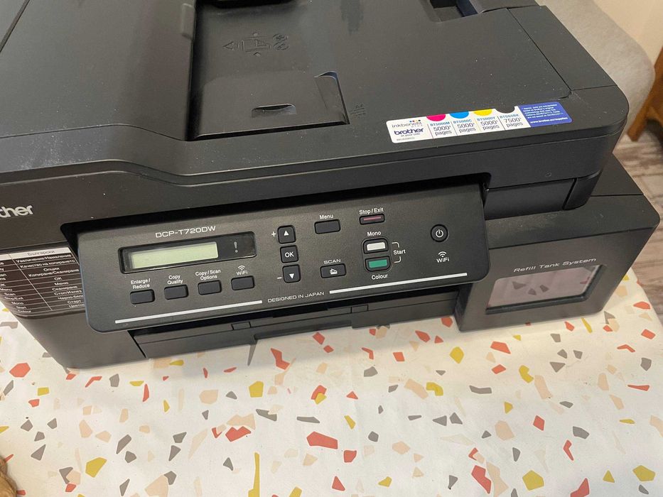 Принтер Brother DCP-T720DW в отлично състояние идеален за офиса