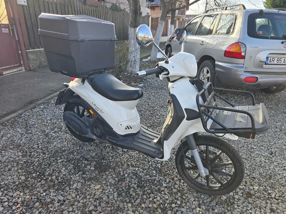 Scuter Piaggio Liberty Corporate 125i an 2022