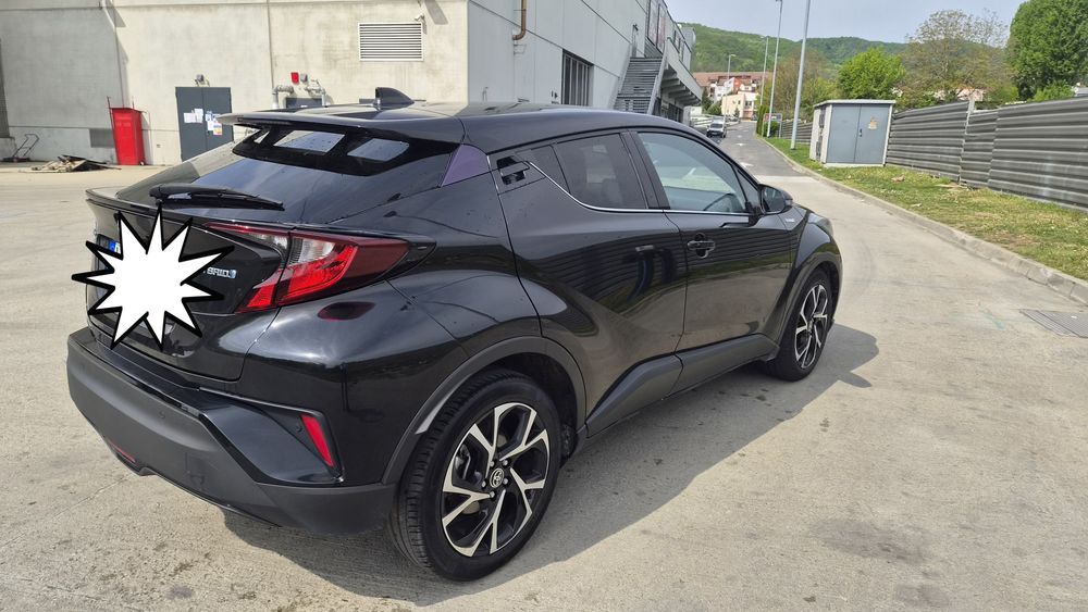 Toyota C-HR HYBRID 1.8 Benzină 122 Cp Facelift An 2021