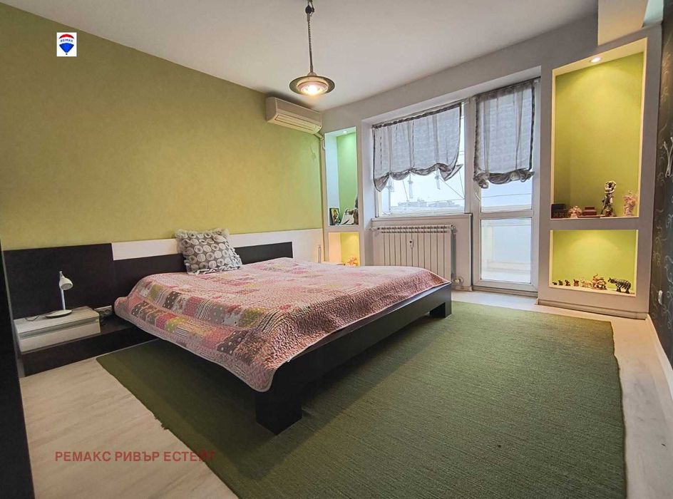 Продава се Тристаен апартамент в Русе, Здравец Север 2 - 79 кв.м за 1138 €/кв.м - Снимка #1