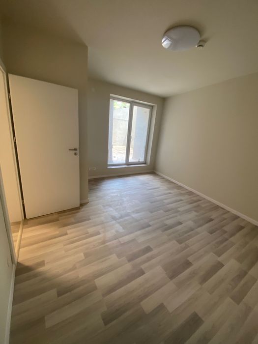 Apartament 67 mp de vanzare