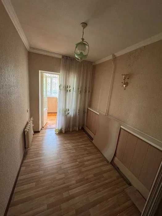 Продаётся квартира на Ц1 2 комнатная 77серия, напротив Экопарк