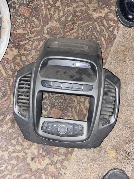 Консоль передней панели