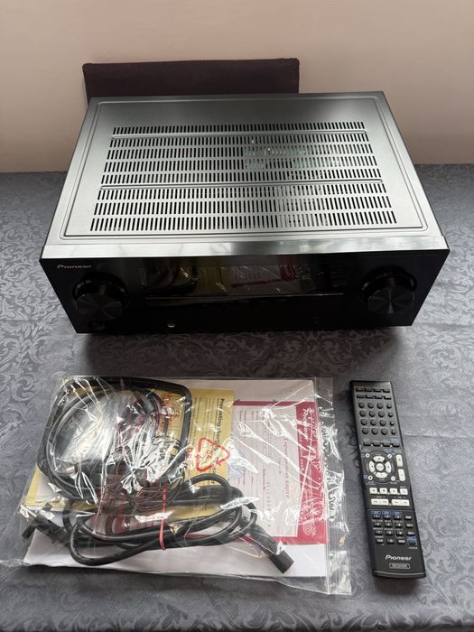 К-кт ресийвър Pioneer VSX 421 K + колони Dali Concept 2