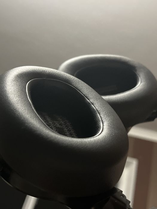 JBL - live 660NC черные