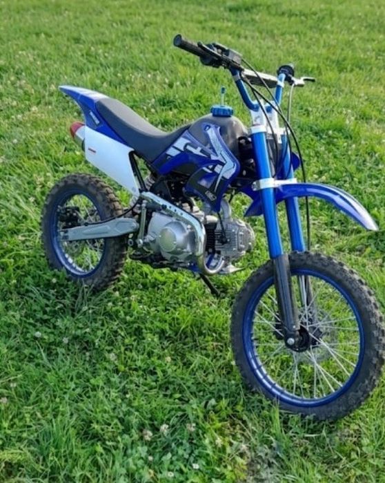 Vând cross 125 cc