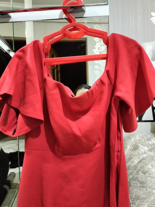 Платьее  от Zara