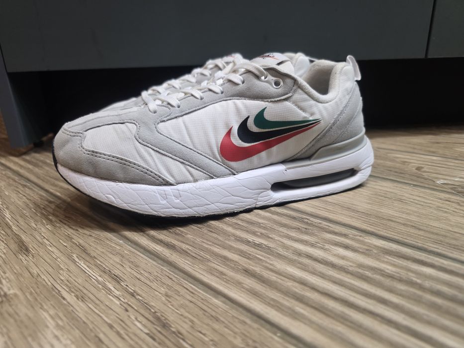 Дамски маратонки NIKE AIR MAX