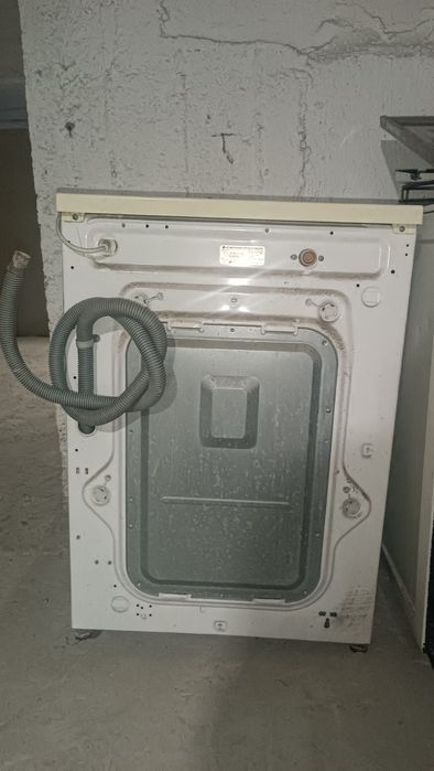 Стиральная машина автомат