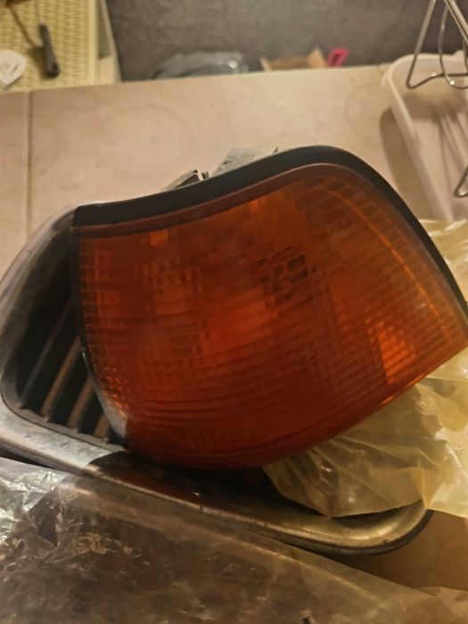 Бмв е 36,бъбреци и мигачи