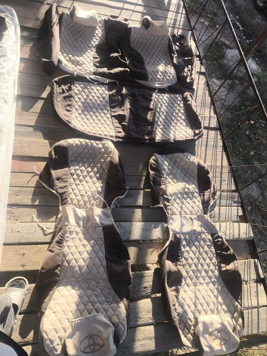 Чехлы на Камри 40