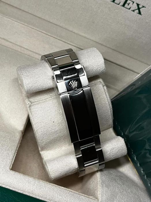 Часовник Rolex Yacht-Master 42