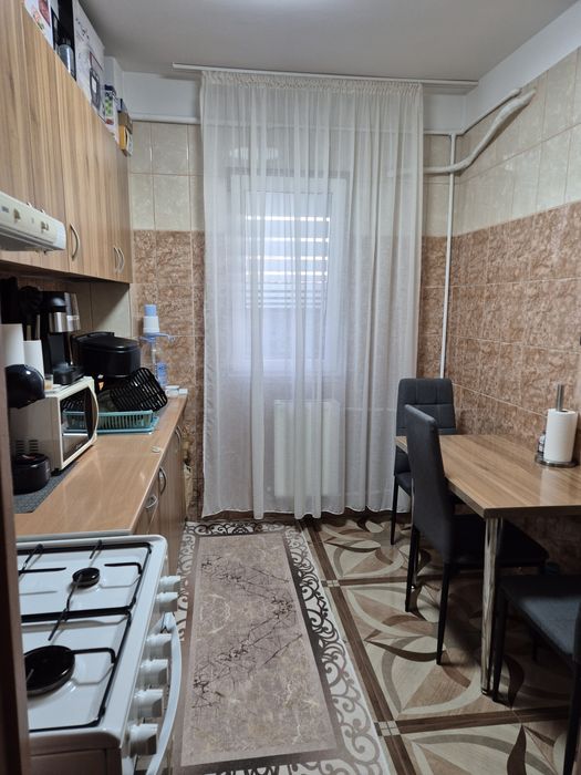 Vand apartament 2 camere