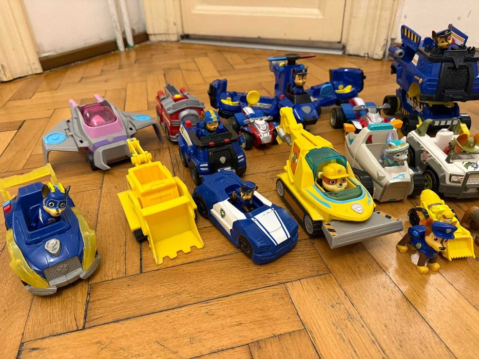 Lot Paw Patrol/Patrula catelusilor Chase,Rubble,Zuma Marshal,Ryder,Sky