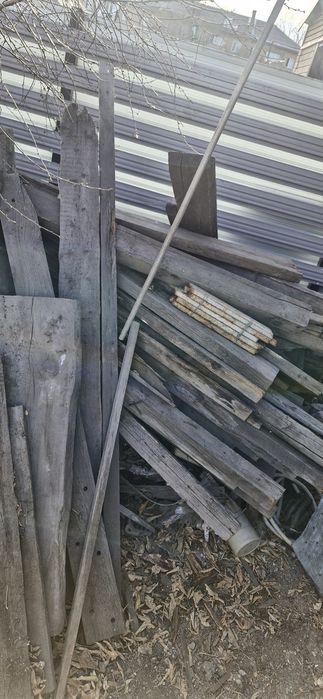 Доски дрова  бесплатно