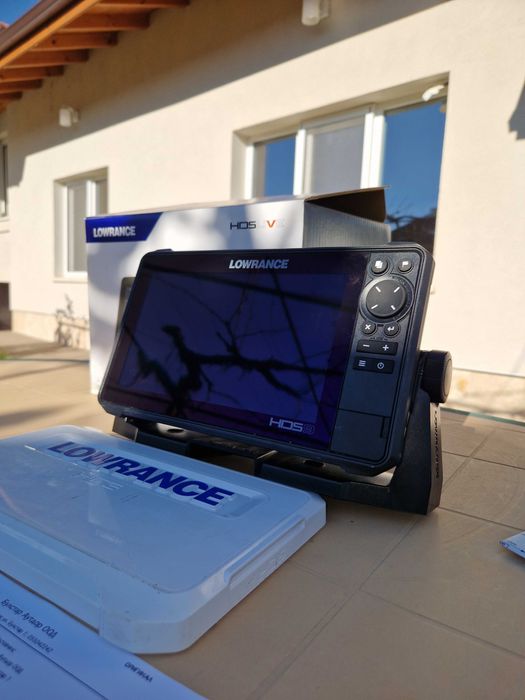 Сонар Lowrance HDS 9 Live със сонда Active Imaging 3in1