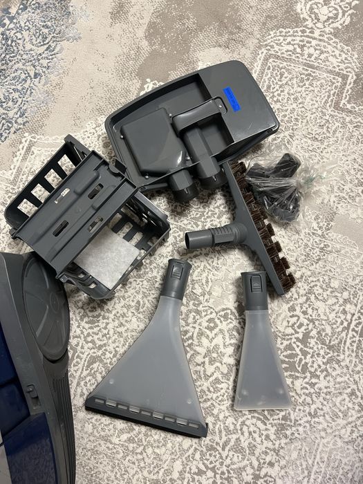 Продам моющий пылесос