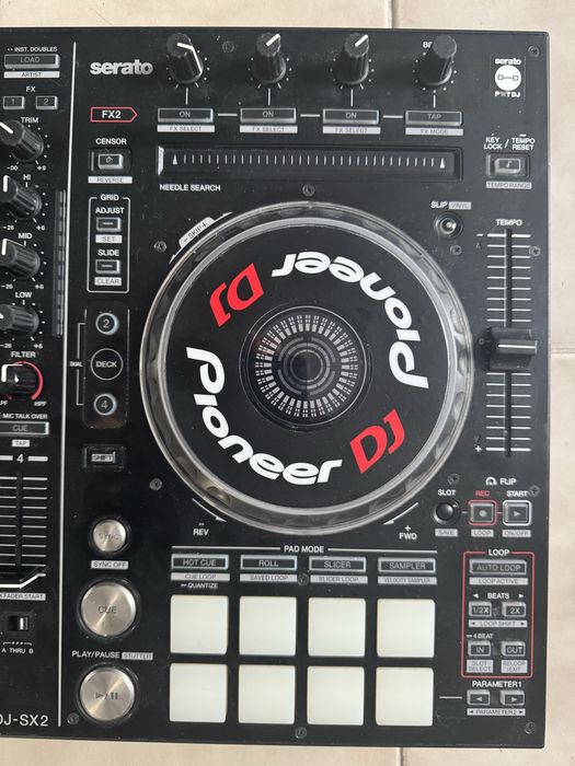 Продавам Pioneer DDJ-SX2
