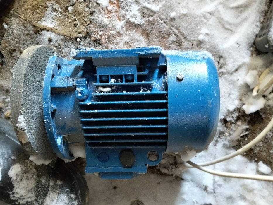 Ассалаумағалейкум Матор сатылады 380