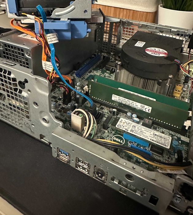 Компютър Dell 7050 SFF