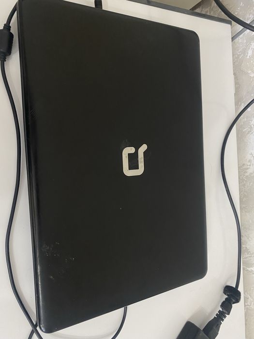 Ноутбук сатылады