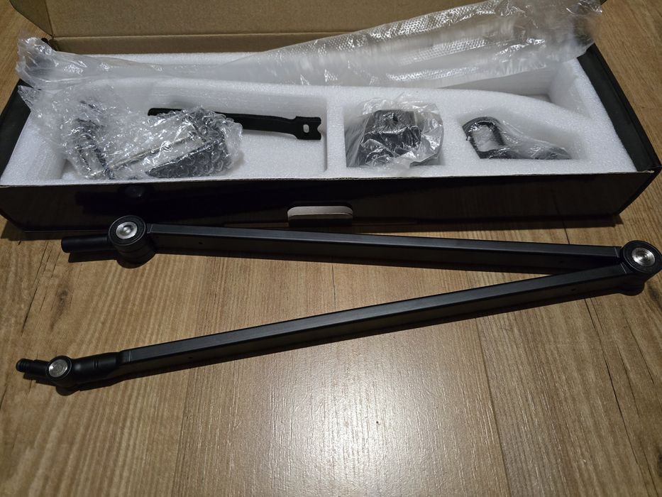 Стойка / рамо за микрофон