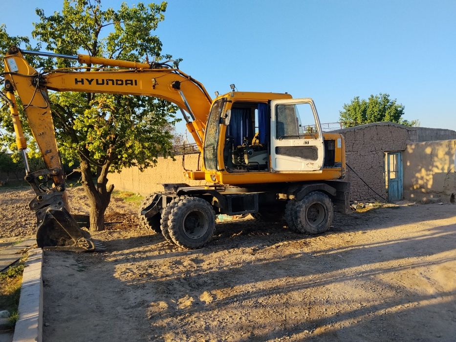 Ekskavator Hyundai 1400