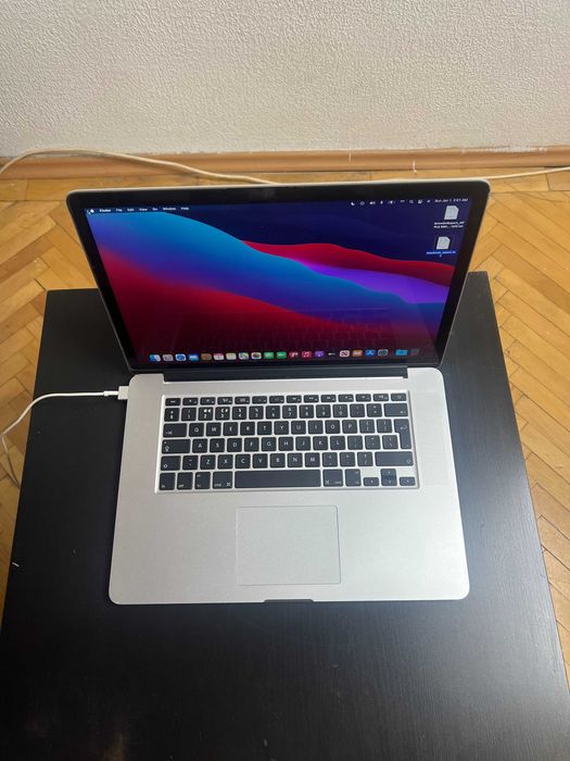 Vând MacBook Pro 15” Retina (2014)