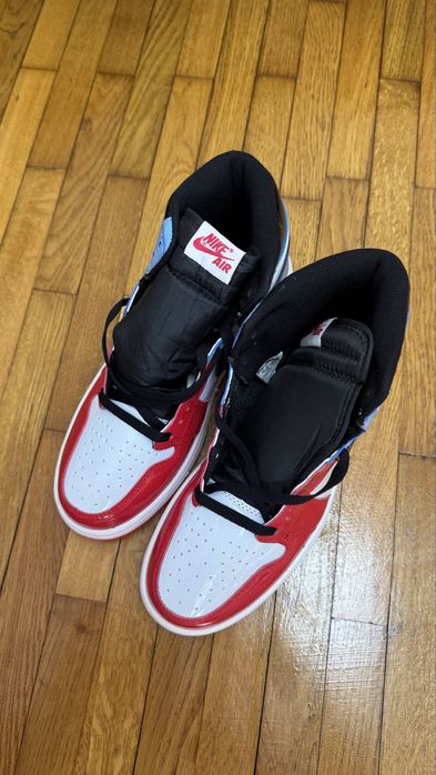 Jordan 1 mid.