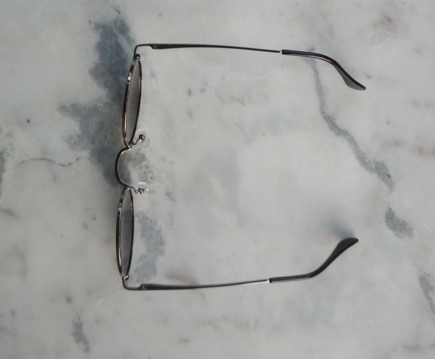 Слънчеви очила тип "Джон Ленън"