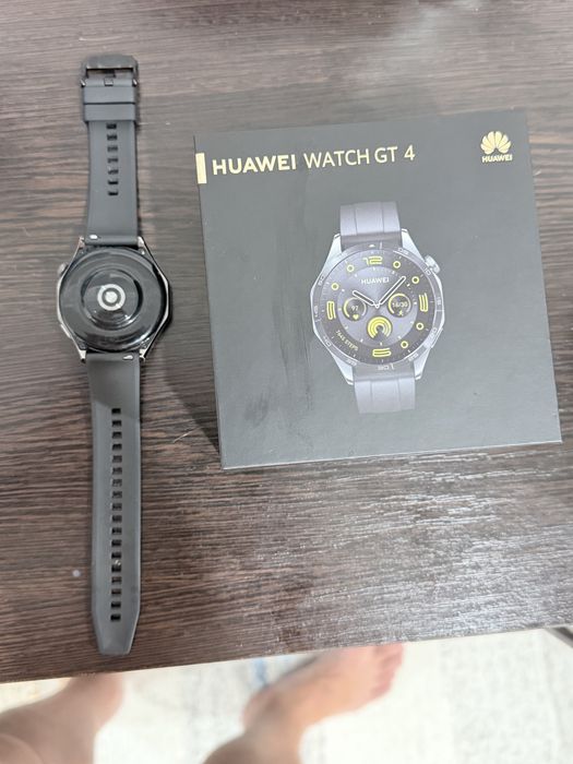 Продам смарт часы Huawei gt-4