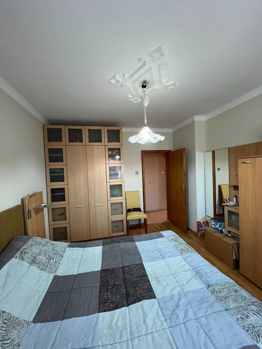 Дава се под наем Къща в Банкя - 210 кв.м за 1300 € - Снимка #14