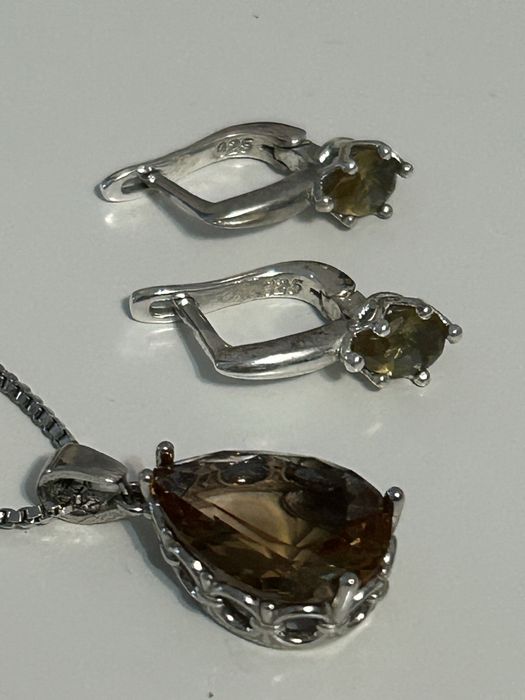 Сребърен комплент със Султанит - хамелеон