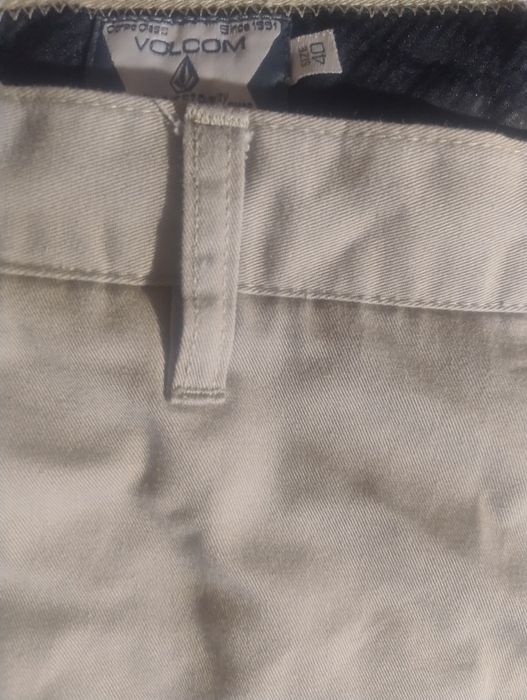 Volcom ,,Frickin modern,, панталони
