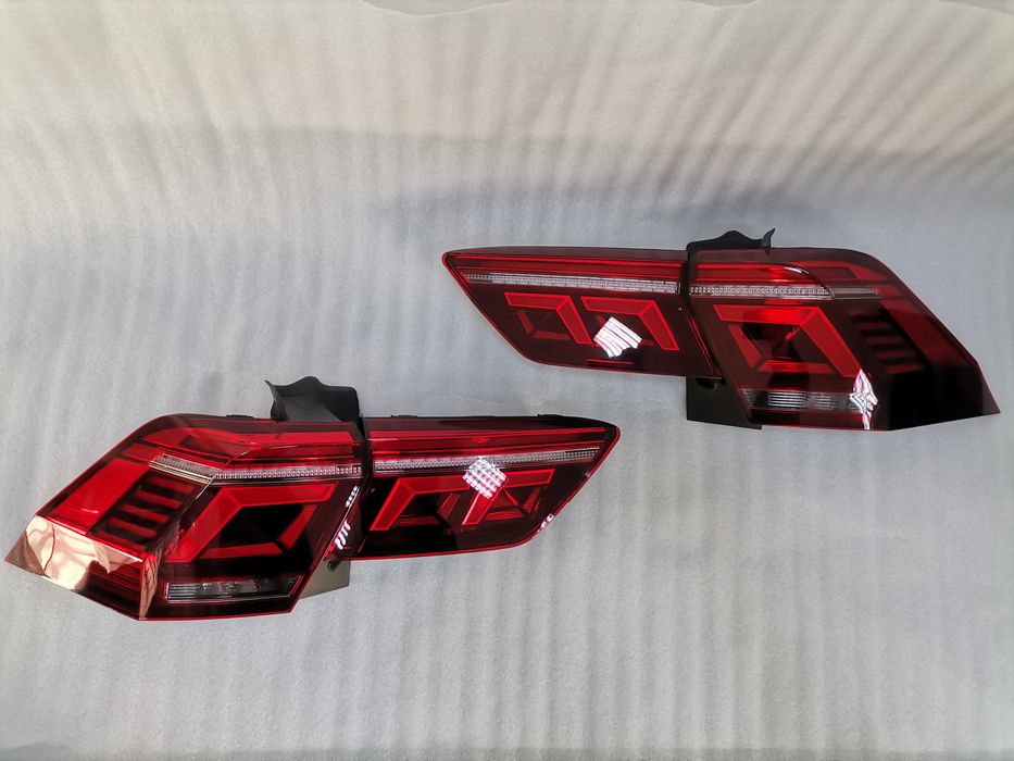 К-т Нови Оригинални Стопове IQ Light Matrix LED VW Tiguan 5NA
