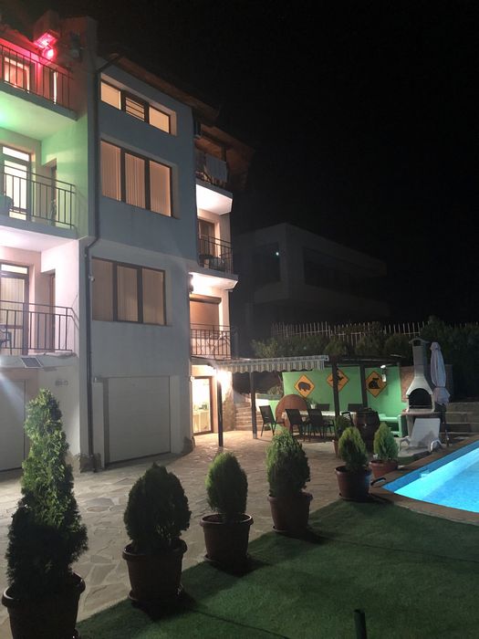 Къща за гости в Созопол до плажа на Каваците