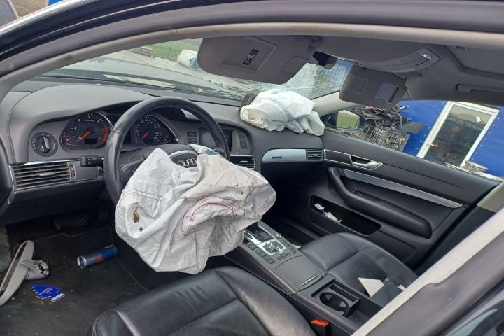 Volan cu comenzi 61680000B 4F0419091AH1KT Audi A6 4F/C6