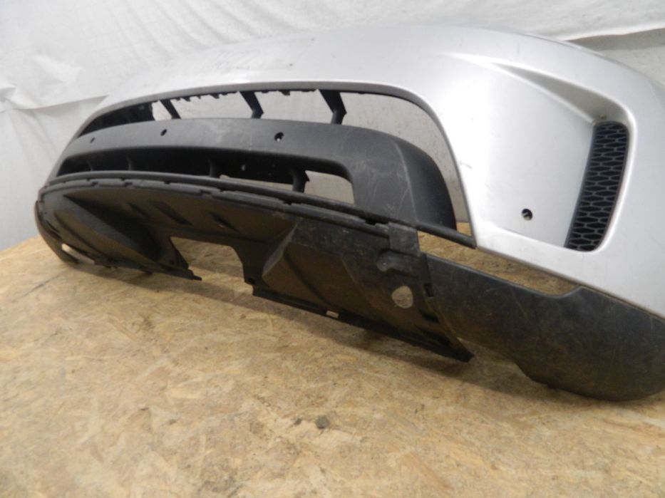 Bara fata Land Rover Discovery Dynamic, L462, 2017, 2018, 2019, 2020, HY32-17F003-AA.