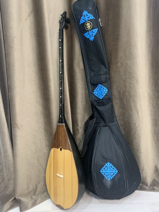 Домбыра ручная работа