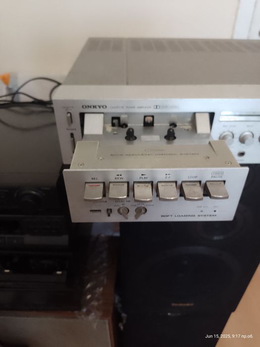 Дек, тунер, усилвател