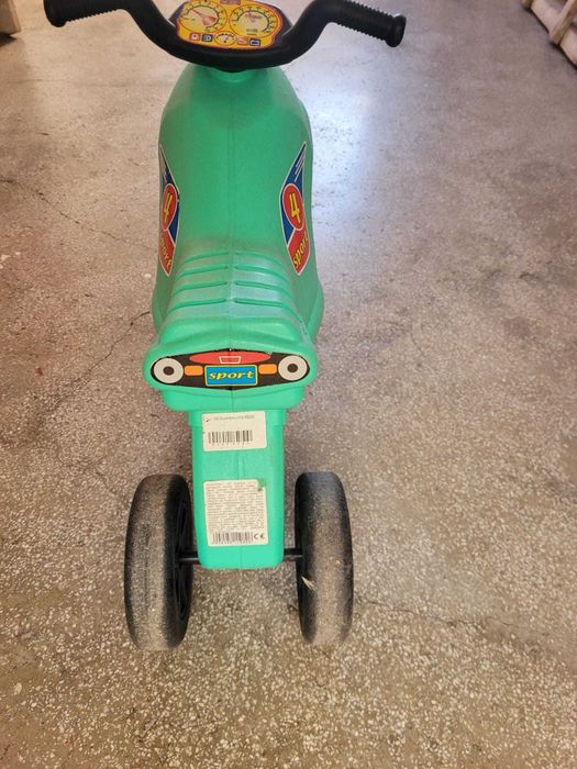 Motocicleta copii cu trei roti fara pedale