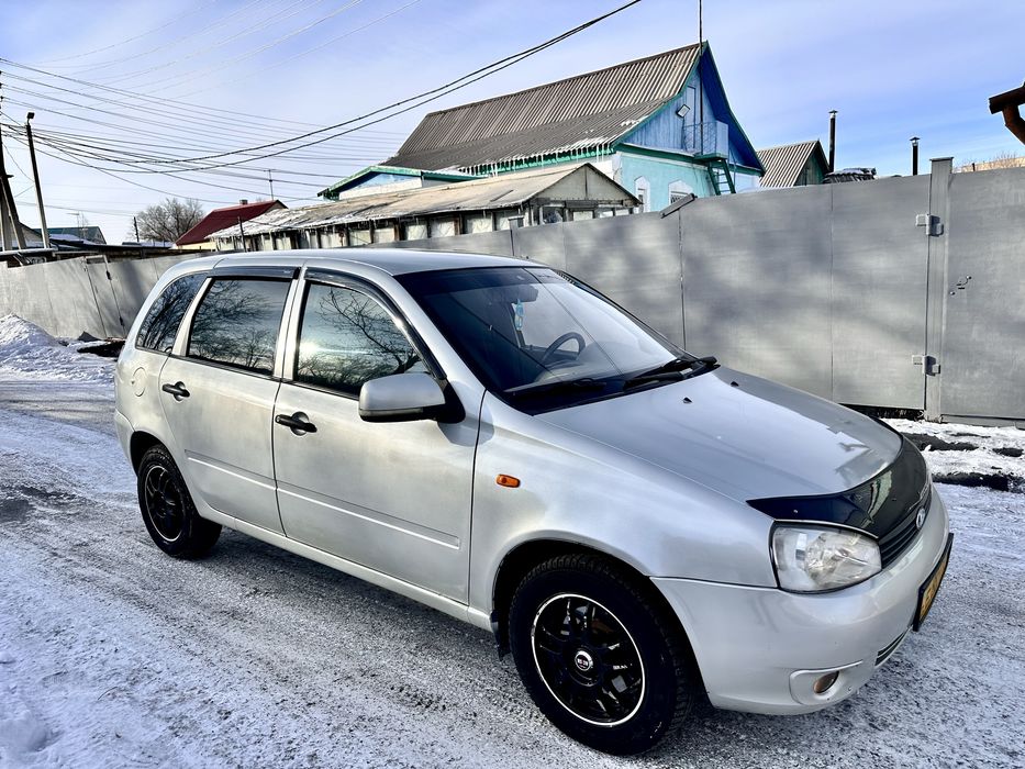 Продам Ладу Калину 2008г