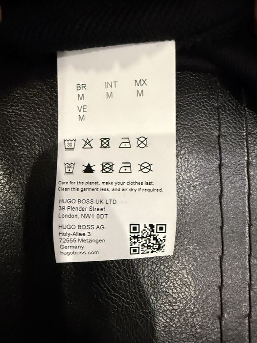 Блуза hugo чисто нова