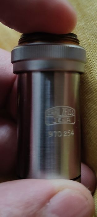 Апохроматический объектив для микроскопа